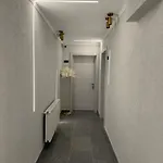 招待所 Mavcity Boutique 康斯坦察