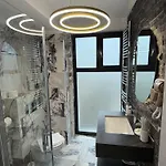 招待所 Mavcity Boutique