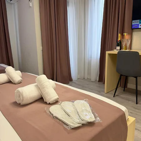 Casa de hóspedes Mavcity Boutique 3*