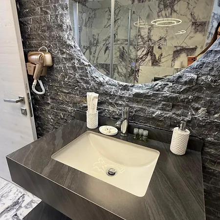 Mavcity Boutique 3* Constança